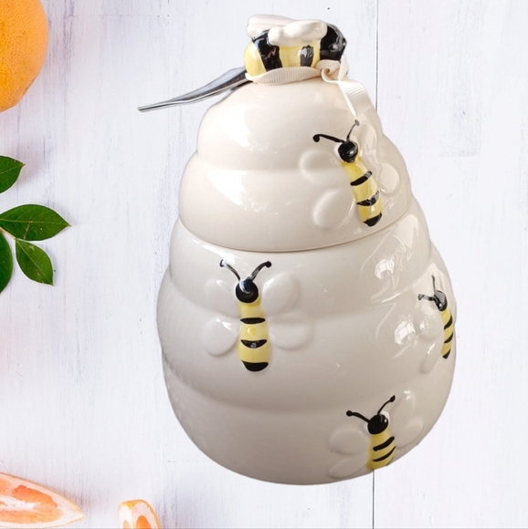 masterclass Other - Nwt MC Beehive Bee Storage Canister